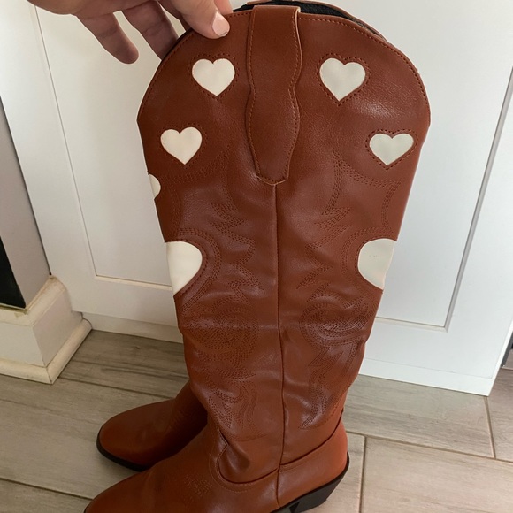 Size 11 brown mid calf chunky heel heart cowboy boots - Picture 4 of 7